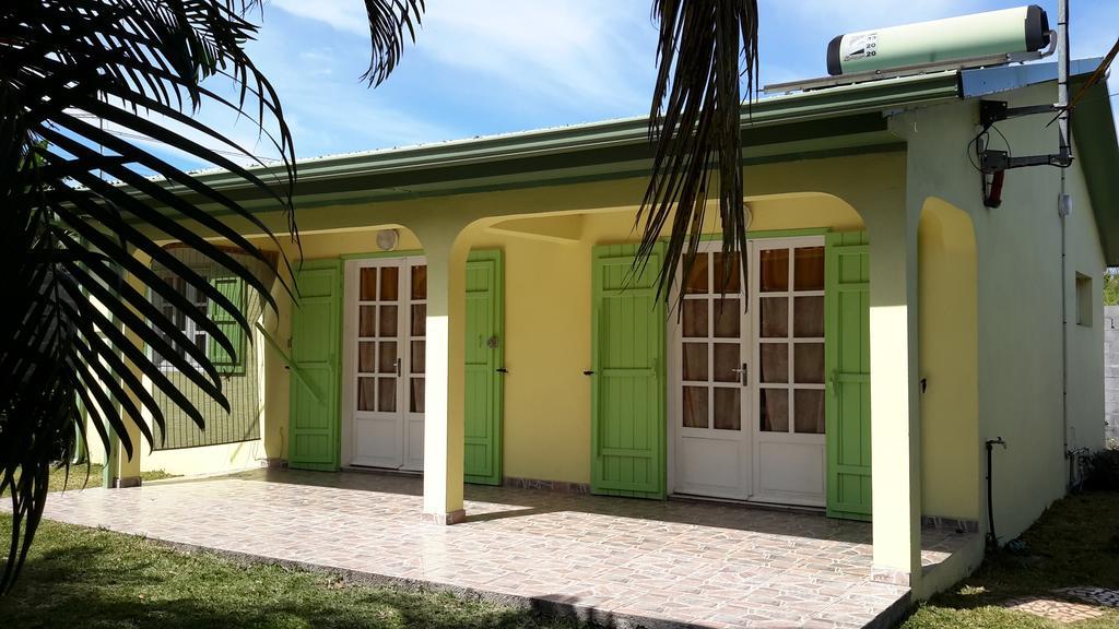 La Villa Des Palmes Bois d'Olive Bagian luar foto